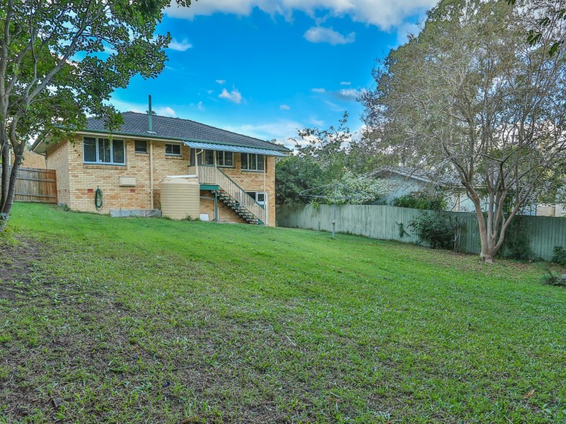 23 Wiseman Street, Kenmore QLD 4069