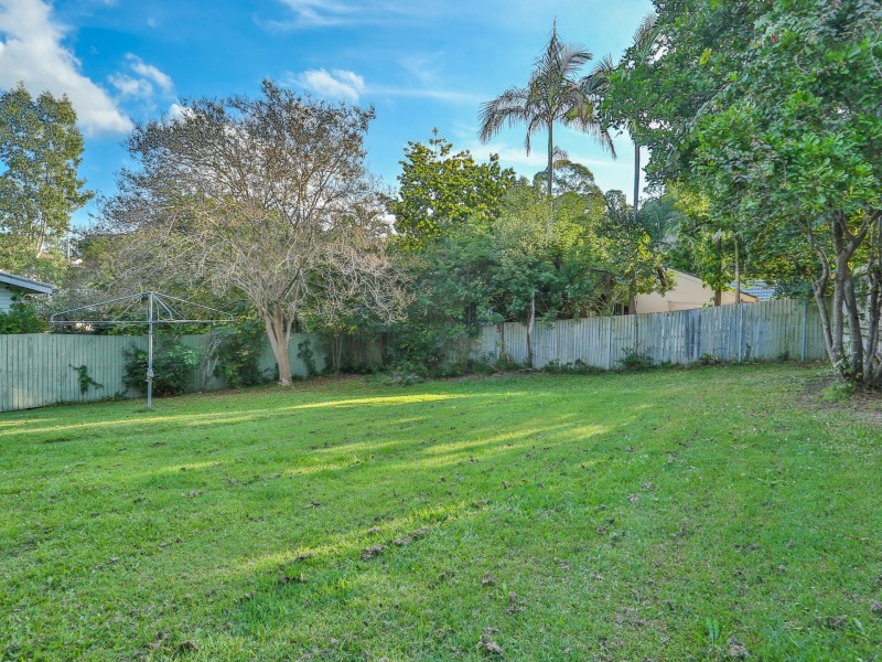 23 Wiseman Street, Kenmore QLD 4069