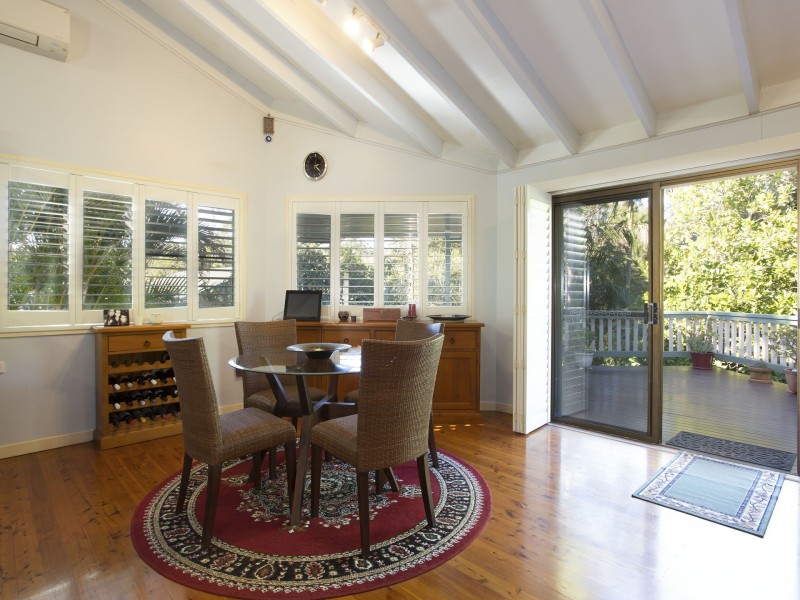 13 Shannan Place, Kenmore Hills QLD 4069