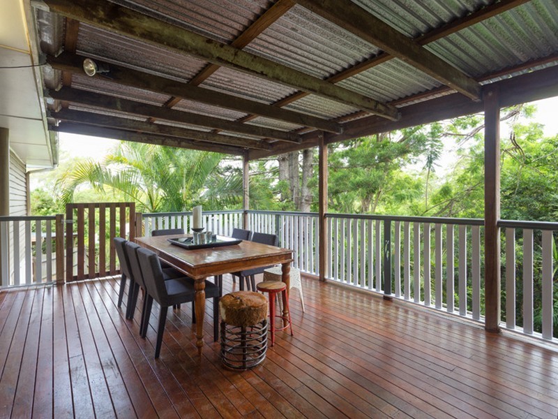 48 Burbong Street, Chapel Hill QLD 4069