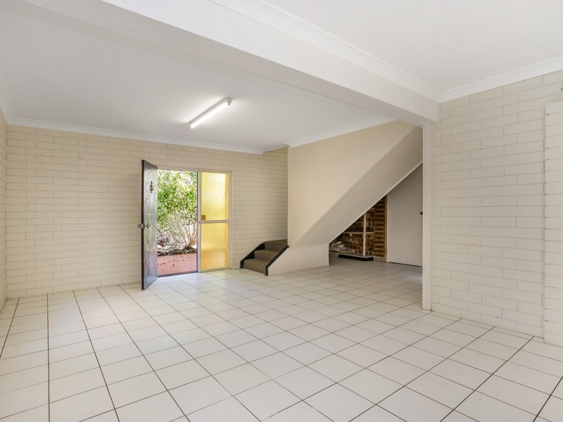 41 Struan Street, Chapel Hill QLD 4069