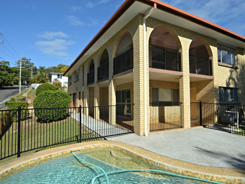 1 Mabb Street, Kenmore QLD 4069