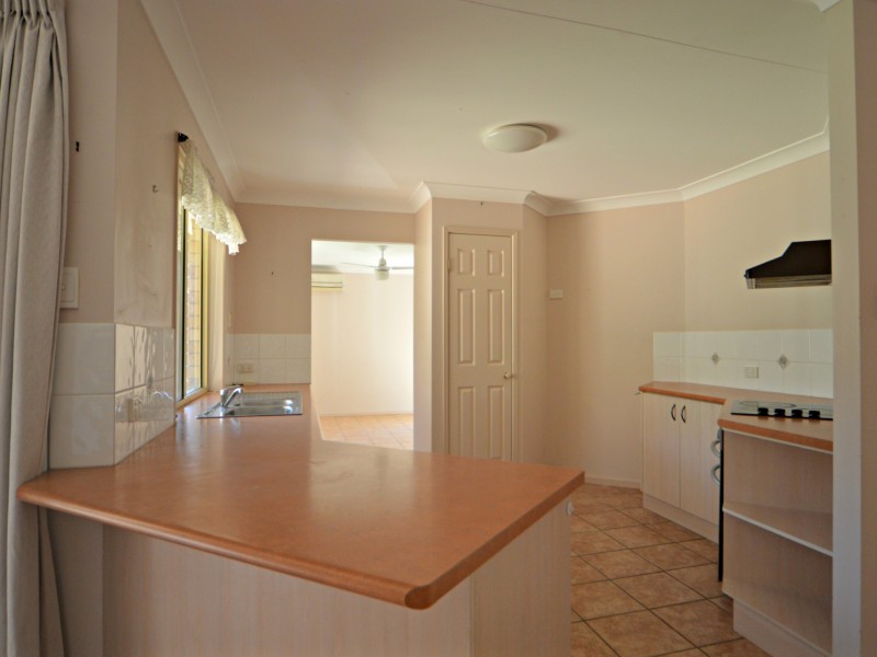 87 Lagoon Crescent, Bellbowrie QLD 4070