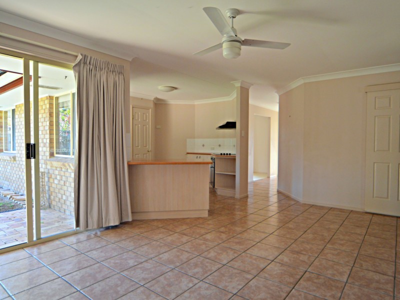 87 Lagoon Crescent, Bellbowrie QLD 4070