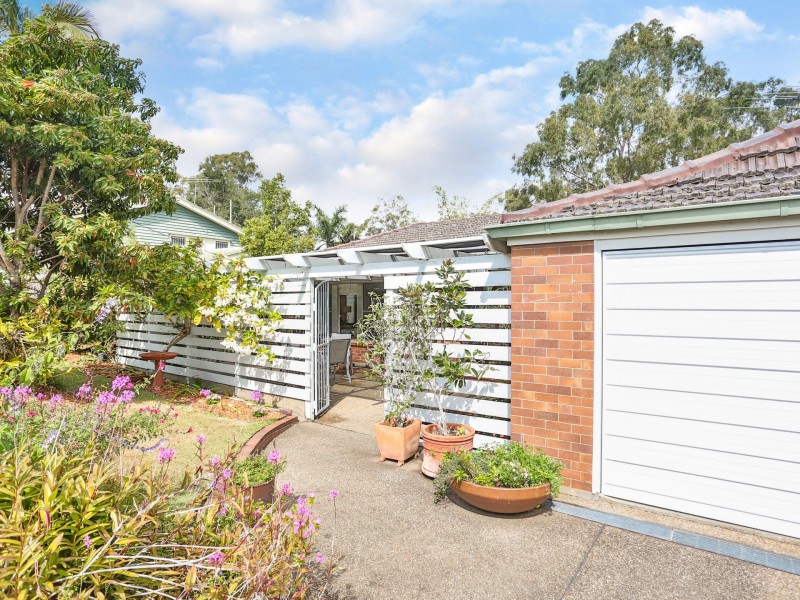 97 Kenmore Road, Kenmore QLD 4069