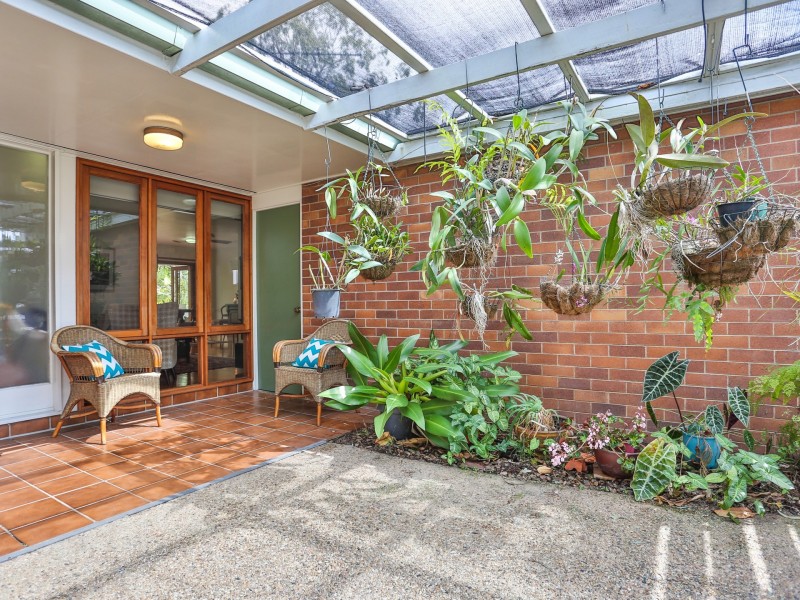 97 Kenmore Road, Kenmore QLD 4069