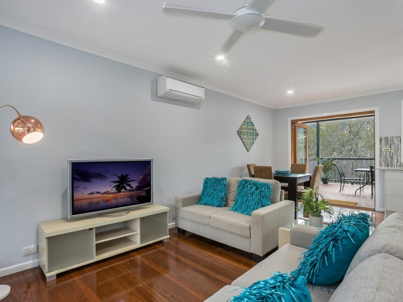 23 Wiseman Street, Kenmore QLD 4069