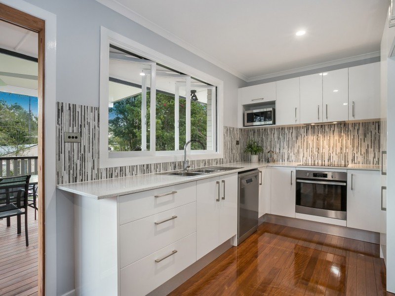 23 Wiseman Street, Kenmore QLD 4069