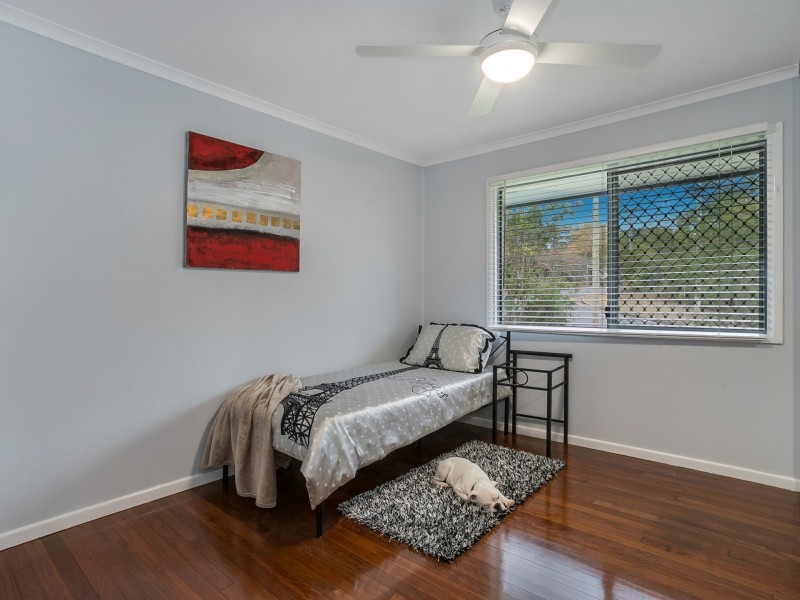 23 Wiseman Street, Kenmore QLD 4069