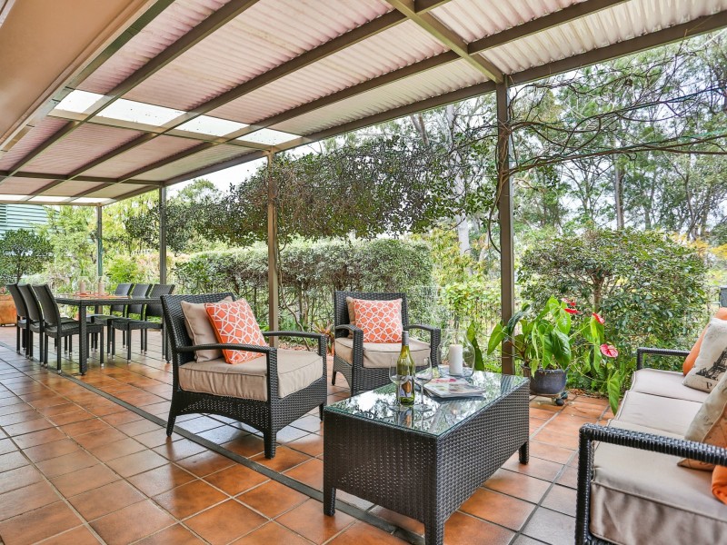 97 Kenmore Road, Kenmore QLD 4069