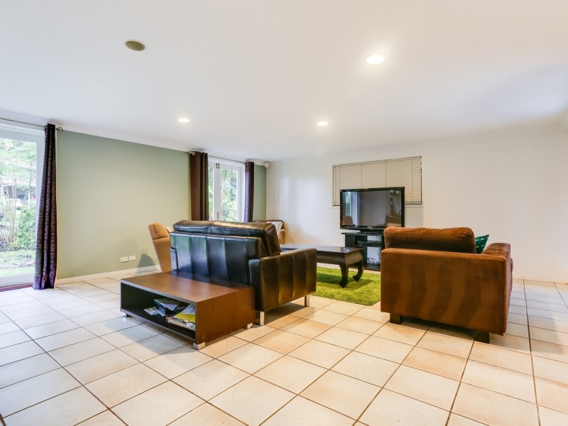 7 Diosma Street, Bellbowrie QLD 4070