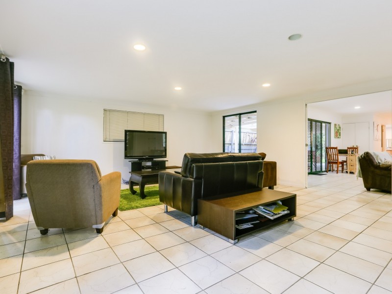 7 Diosma Street, Bellbowrie QLD 4070