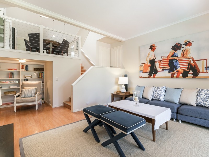 7 Ngeringa Crescent, Chapel Hill QLD 4069