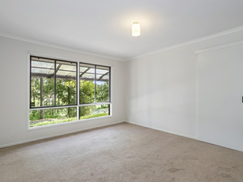 138 Fig Tree Pocket Road, Chapel Hill QLD 4069