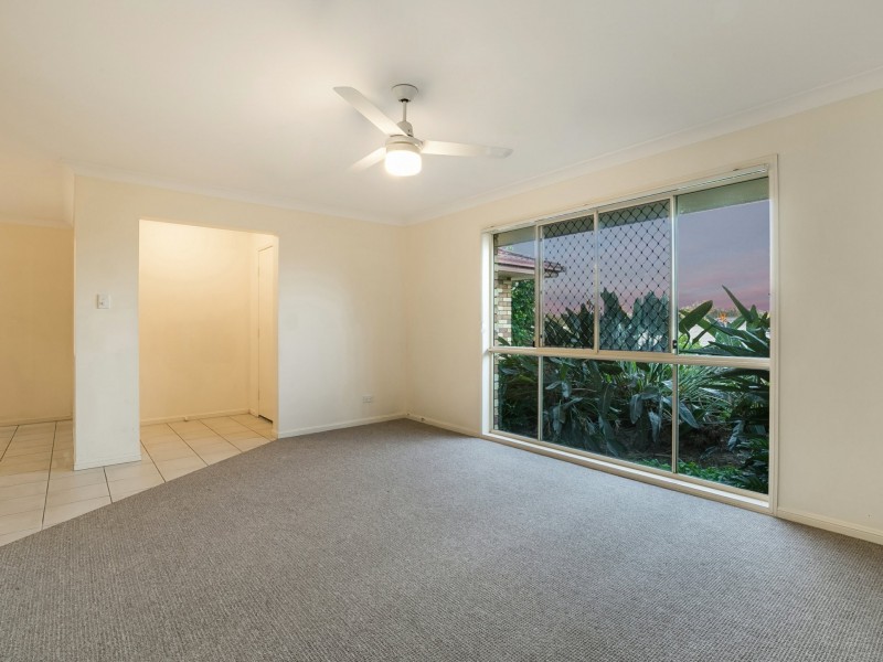 46 Golden Crest Place, Bellbowrie QLD 4070