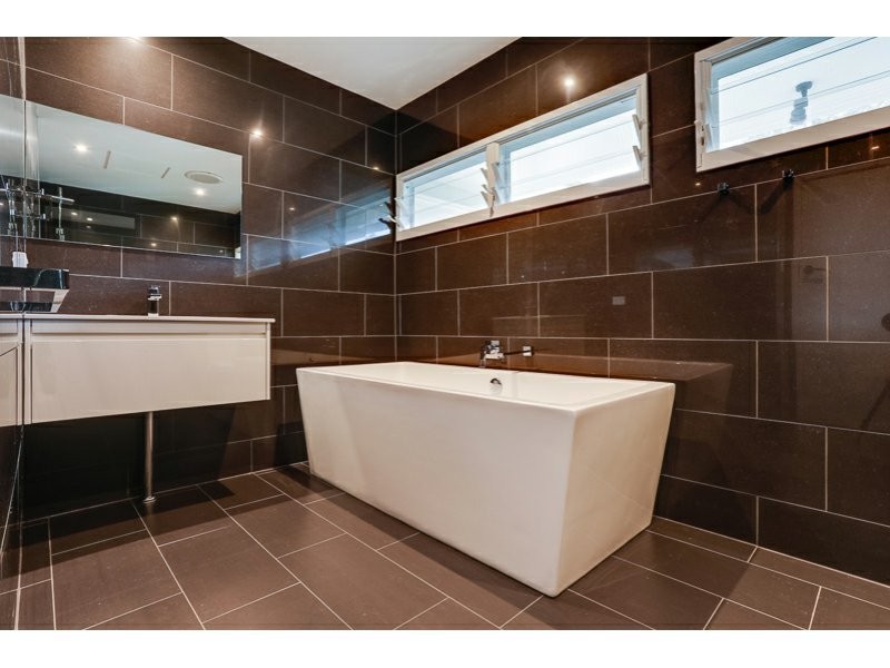 6 Ardell Street, Kenmore QLD 4069