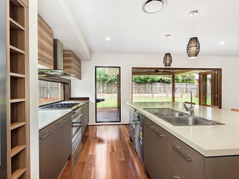 42 Mallee Circuit, Moggill QLD 4070