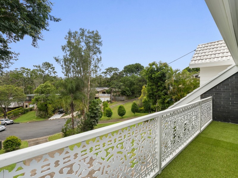 11 Stardust Street, Kenmore QLD 4069