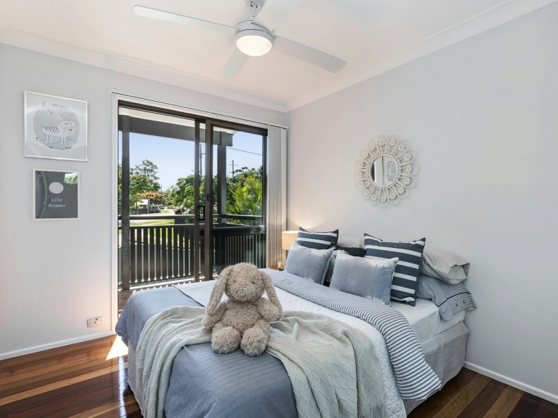 105 Taringa Parade, Indooroopilly QLD 4068