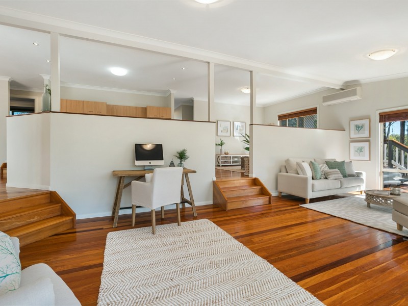 15 George Holt Drive, Mount Crosby QLD 4306