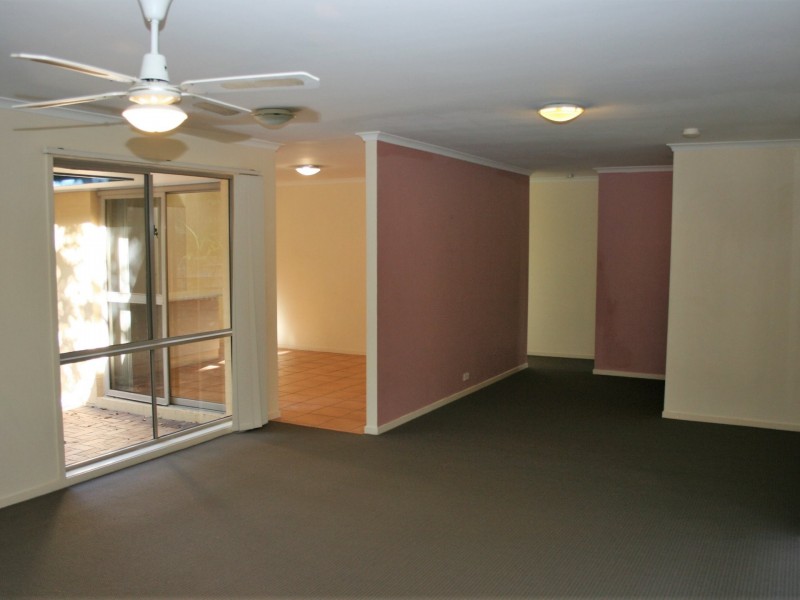 95 Ironbark Road, Chapel Hill QLD 4069