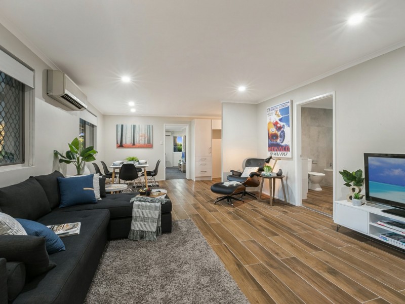 10 Linum Place, Bellbowrie QLD 4070