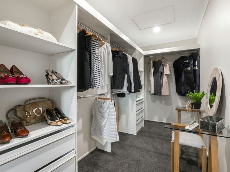 10 Linum Place, Bellbowrie QLD 4070