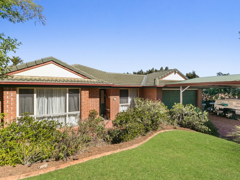 34 Gem Road, Kenmore QLD 4069