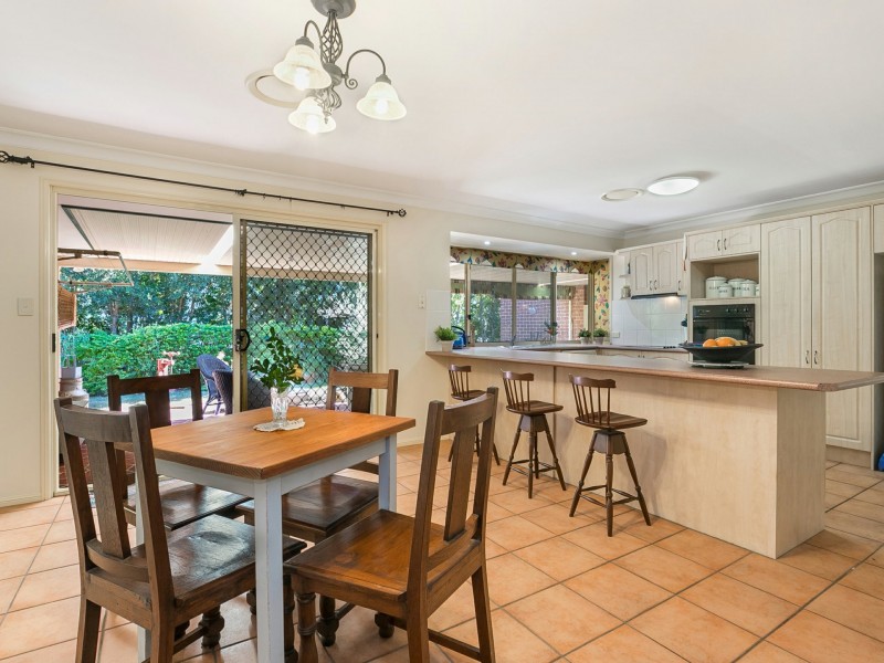 34 Gem Road, Kenmore QLD 4069