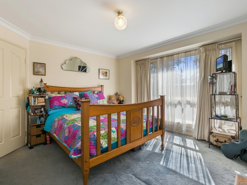 34 Gem Road, Kenmore QLD 4069