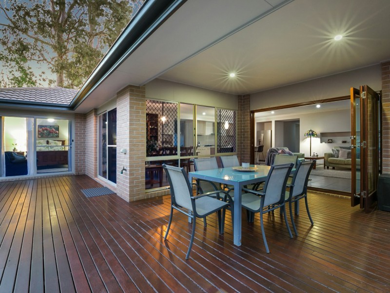 3 McGrath Court, Moggill QLD 4070