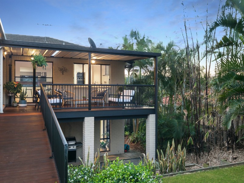 20 Arthur Terrace, Moggill QLD 4070