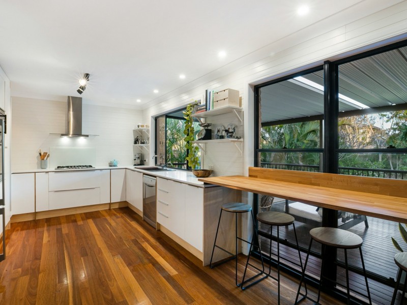 20 Arthur Terrace, Moggill QLD 4070