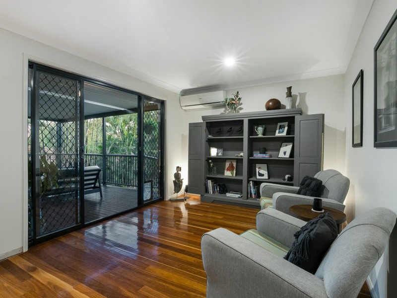 20 Arthur Terrace, Moggill QLD 4070