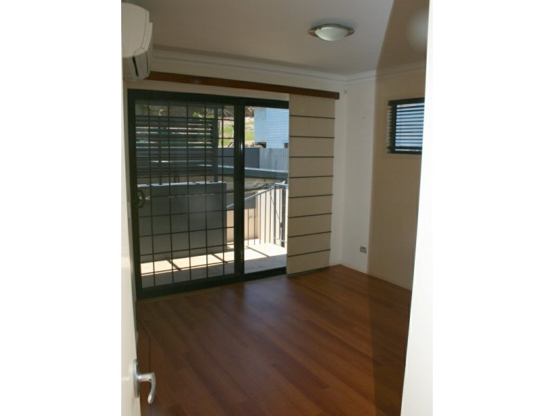 1/21 Rankin Street, Indooroopilly QLD 4068