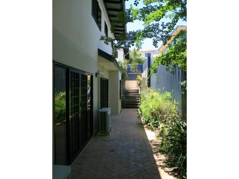 1/21 Rankin Street, Indooroopilly QLD 4068