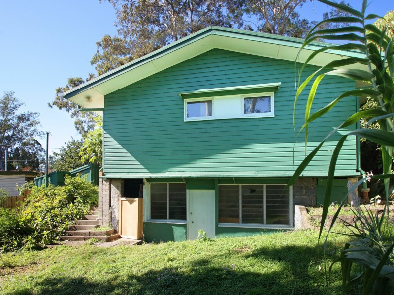83 Kenmore Road, Kenmore QLD 4069