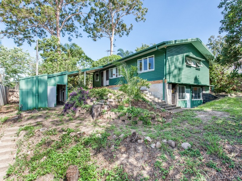 83 Kenmore Road, Kenmore QLD 4069