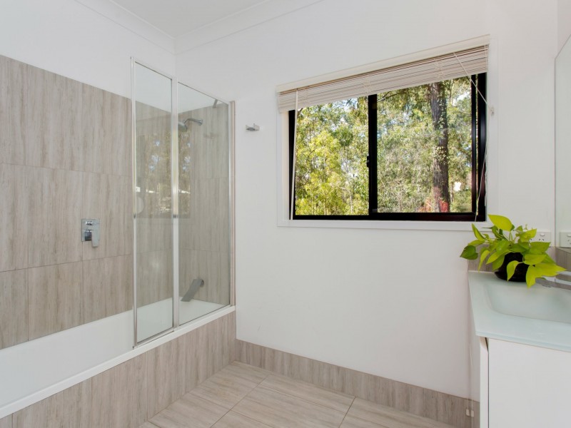 40 Cityview Place, Moggill QLD 4070