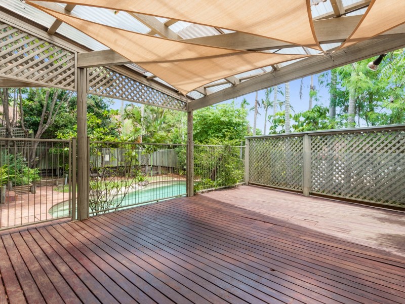 18 Melita Street, Kenmore QLD 4069