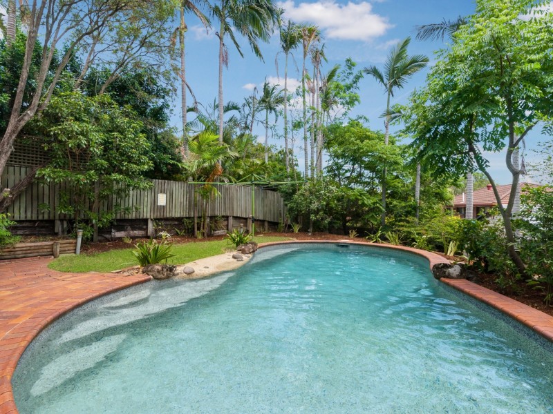 18 Melita Street, Kenmore QLD 4069