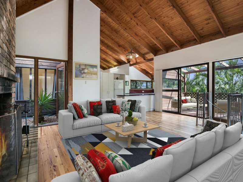 2115 Moggill Rd, Kenmore QLD 4069