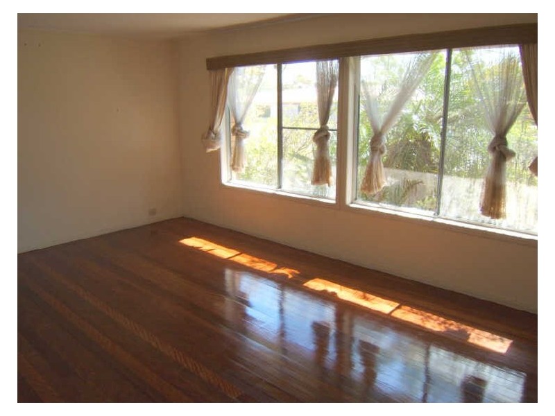 123 Kenmore Road, Kenmore QLD 4069