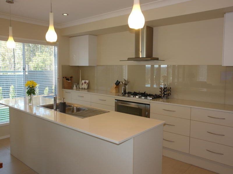 53 Hendos Place, Moggill QLD 4070