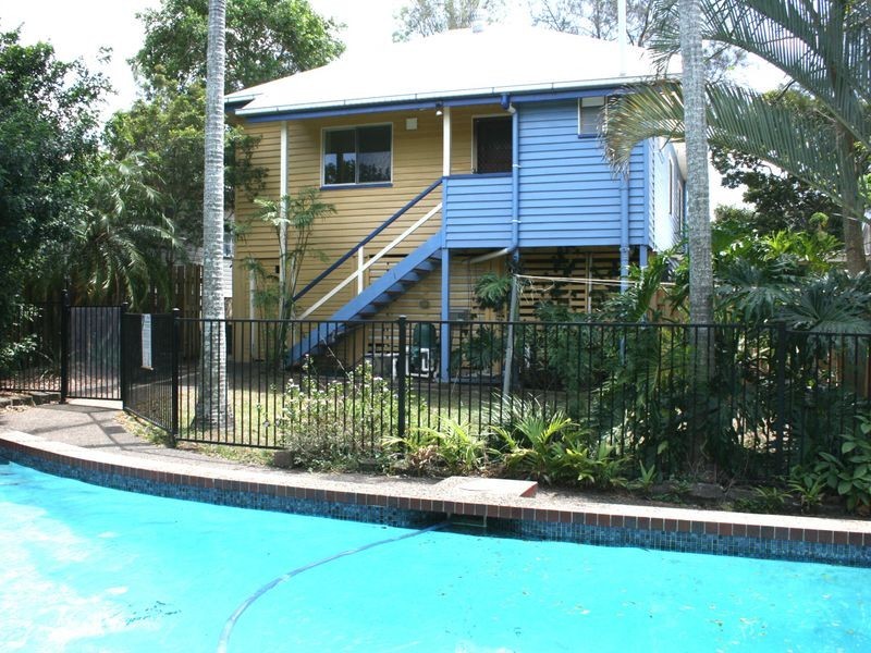 71 Sandon Street, Graceville QLD 4075