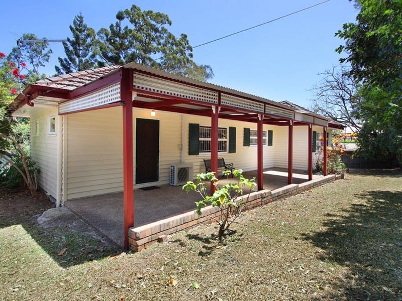 1058 Moggill Rd, Kenmore QLD 4069