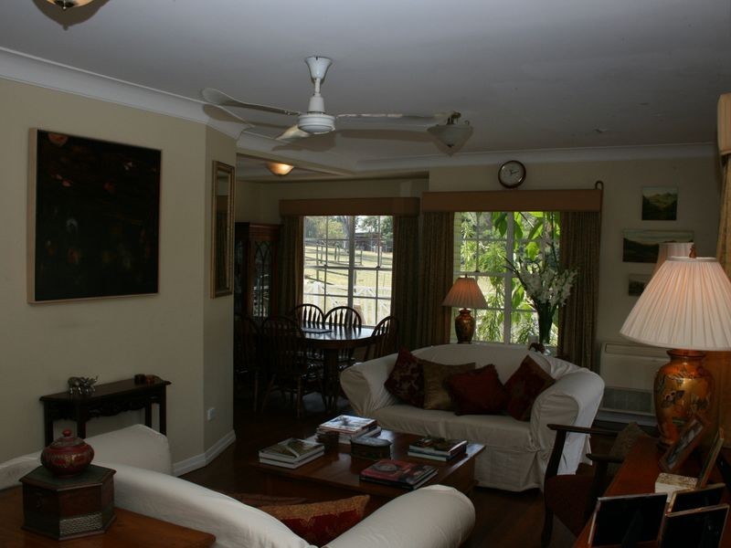 121 Mount Crosby Road, Anstead QLD 4070