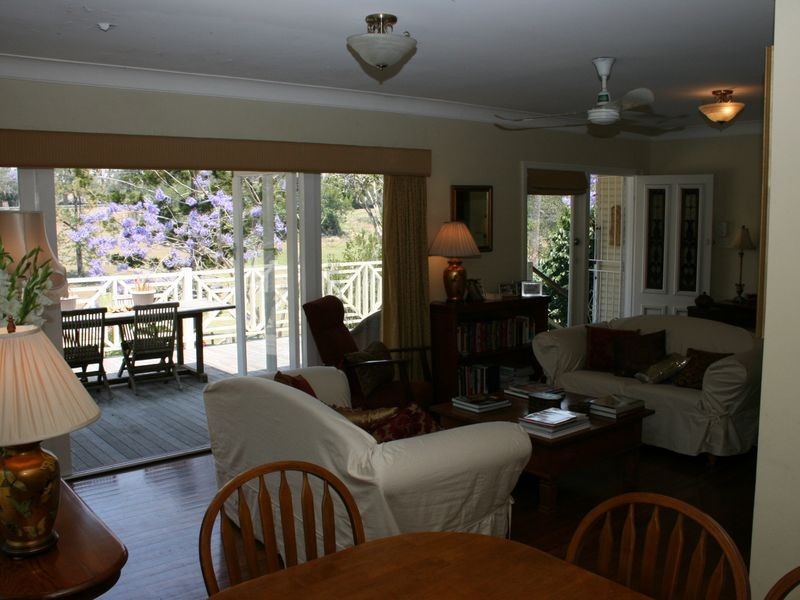 121 Mount Crosby Road, Anstead QLD 4070