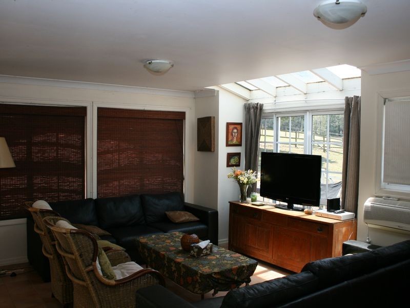 121 Mount Crosby Road, Anstead QLD 4070