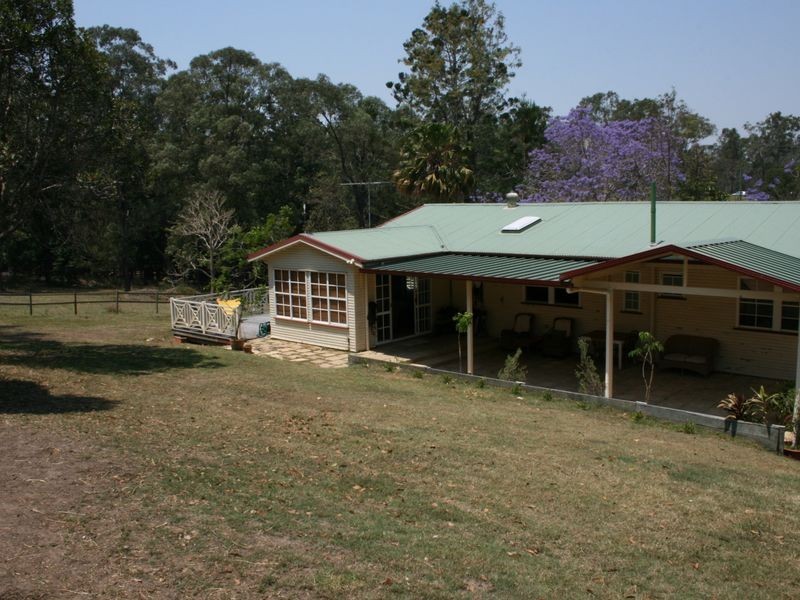 121 Mount Crosby Road, Anstead QLD 4070